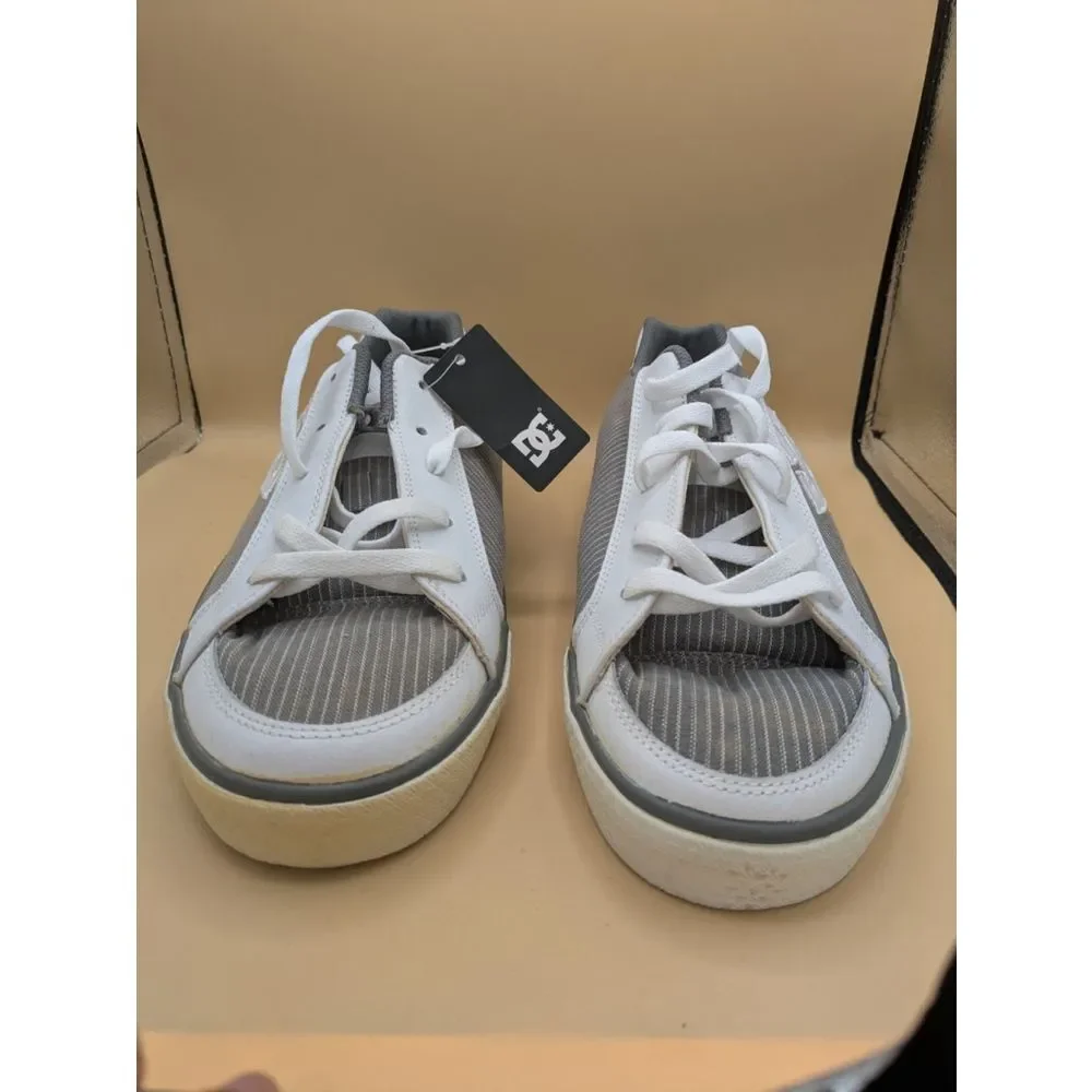 DC Men's Trase TX Sneaker, Size 12 M, Skate Shoes White, Gray ,B Grade